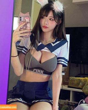 irissiri129 photo #0038