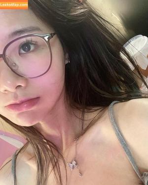 irissiri129 photo #0040