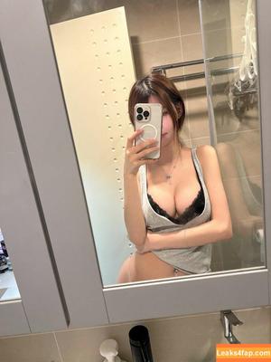 irissiri129 photo #0152