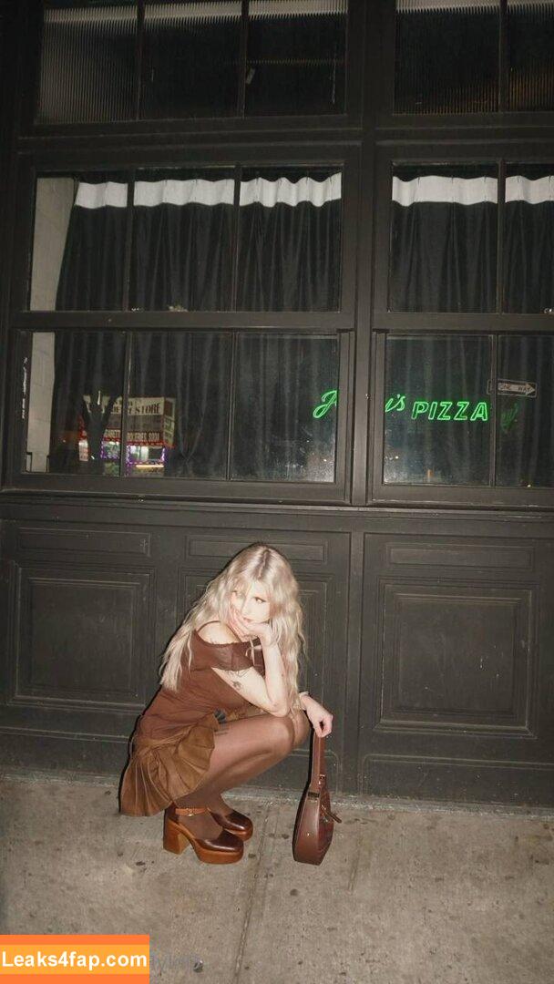 iristv /  leaked photo photo #0003