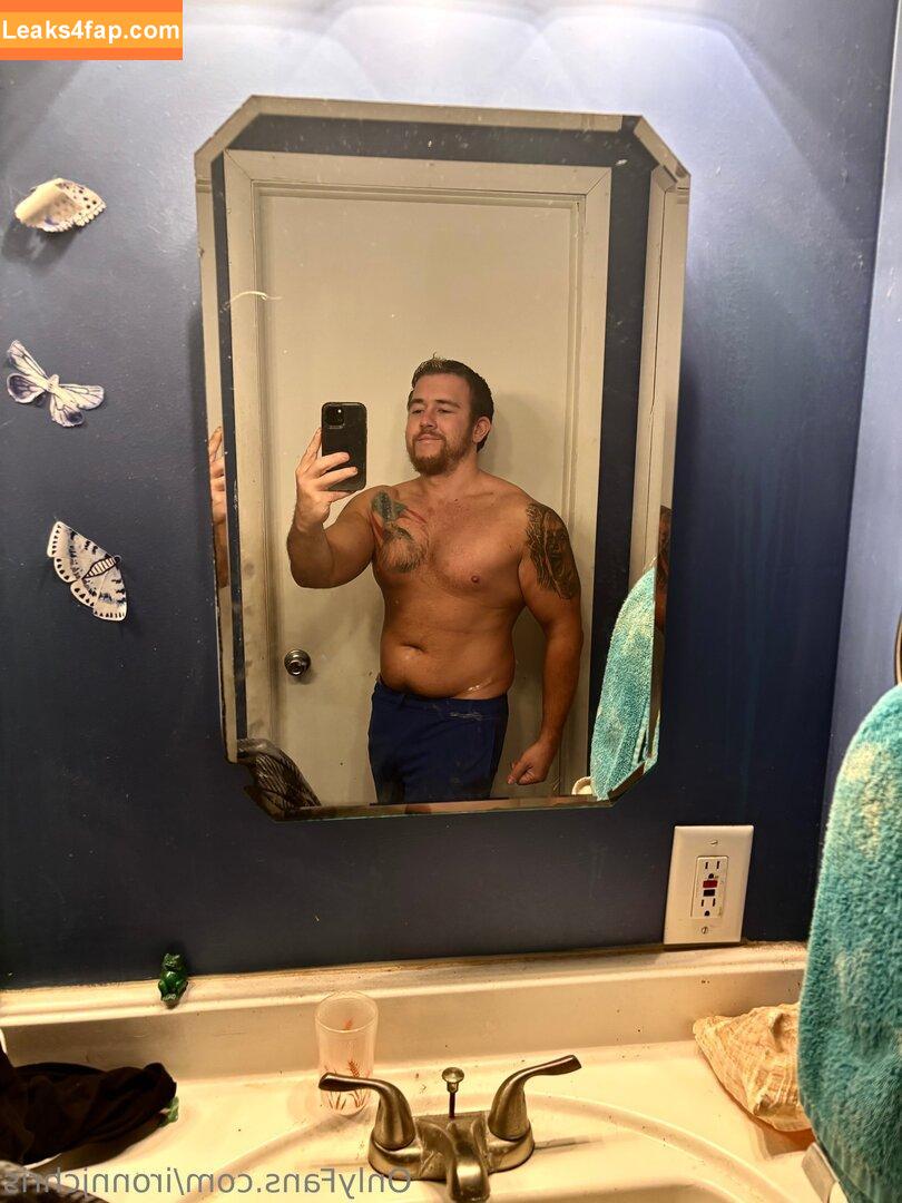 ironnjchris /  leaked photo photo #0019