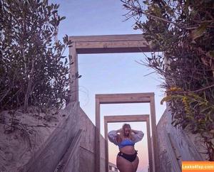 Isa._belle._ photo #0233
