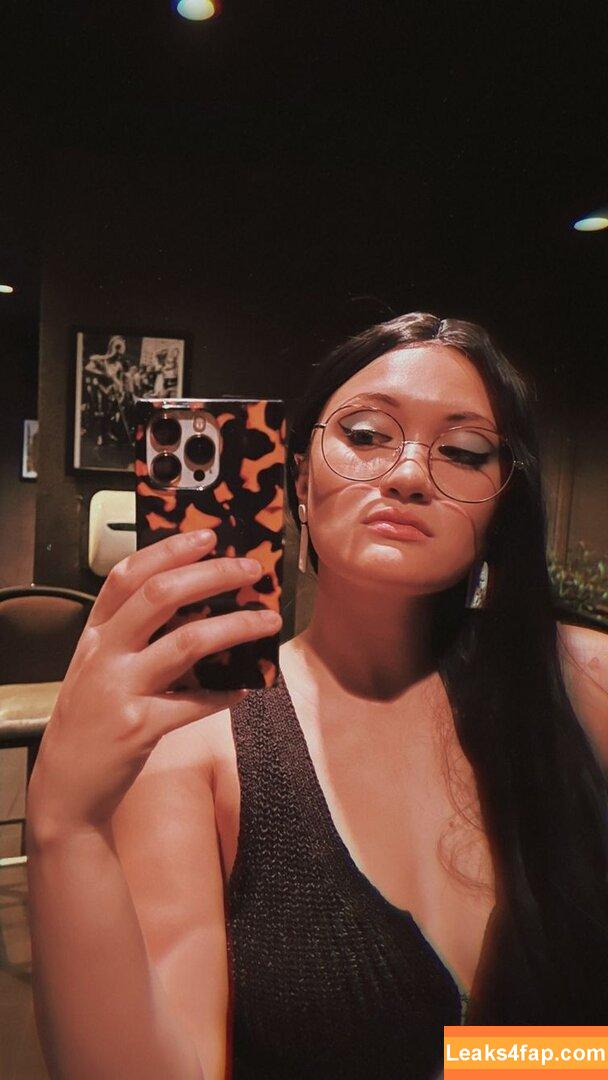 Isa Briones / isacamillebriones leaked photo photo #0036