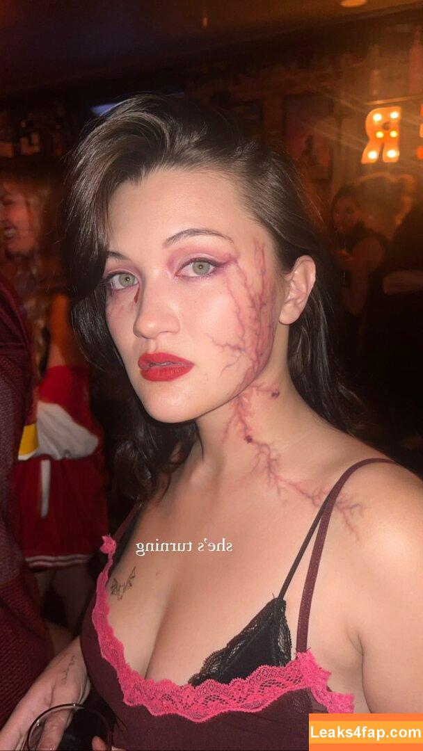 Isa Briones / isacamillebriones leaked photo photo #0041