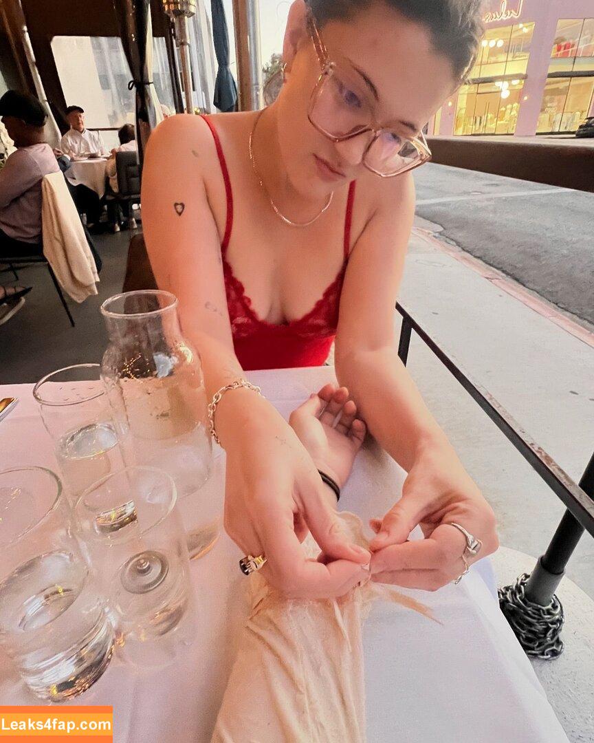 Isa Briones / isacamillebriones leaked photo photo #0050