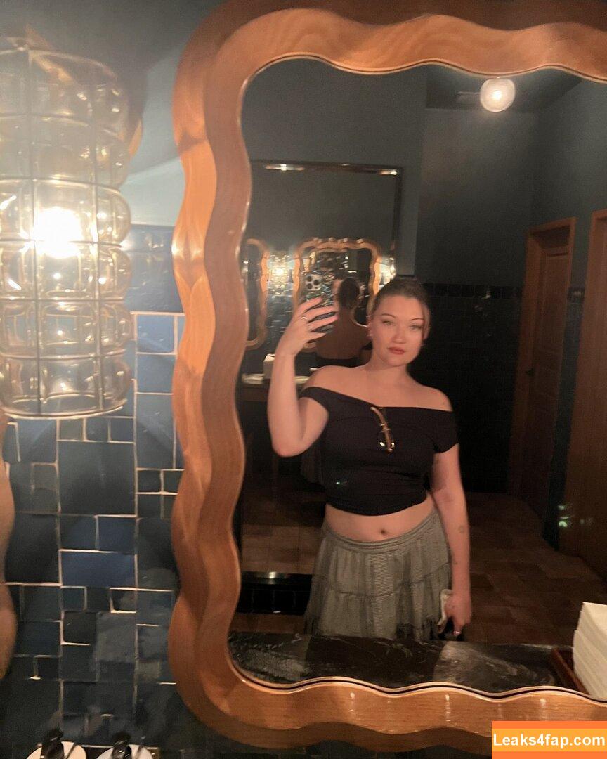 Isa Briones / isacamillebriones leaked photo photo #0053