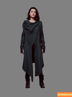 Isa Briones photo #0019