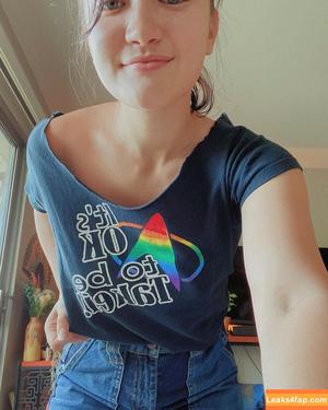 Isa Briones фото #0029