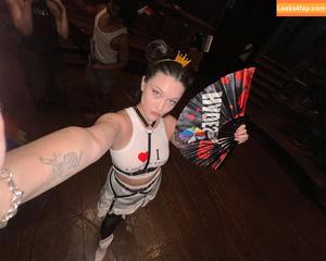 Isa Briones photo #0049