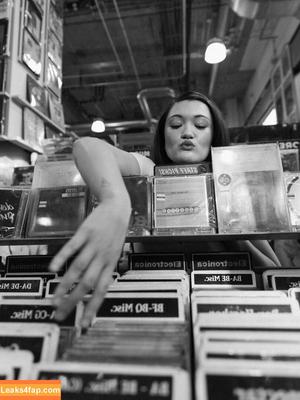 Isa Briones photo #0071