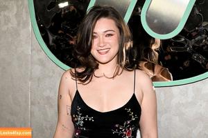 Isa Briones photo #0078