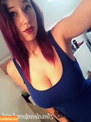 isa.deadpool.girl photo #0009