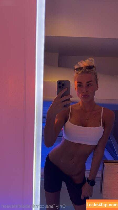 Isabel Ditlevsen / Isabelditlevsen leaked photo photo #0213