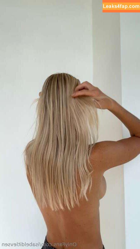 Isabel Ditlevsen / Isabelditlevsen leaked photo photo #0218