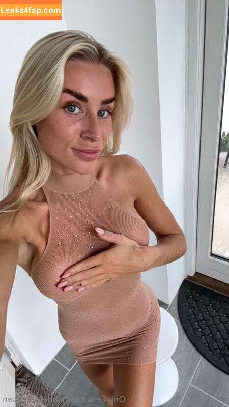 Isabel Ditlevsen / Isabelditlevsen leaked photo photo #0226