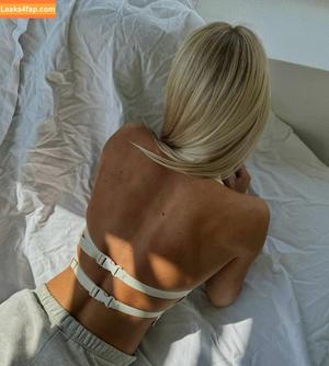 Isabel Ditlevsen photo #0127