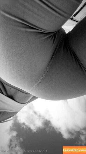 Isabel Ditlevsen photo #0215
