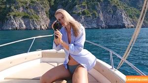 Isabel Imagination ASMR photo #0021