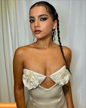 Isabela Merced photo #0022