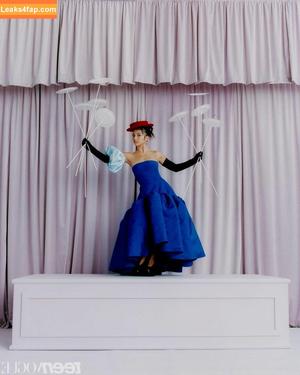 Isabela Merced photo #0095