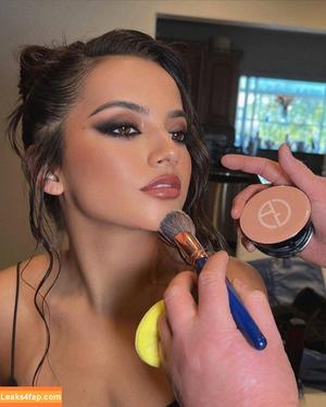 Isabela Merced photo #0103