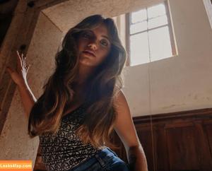 Isabela Merced photo #0176