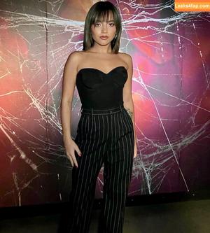 Isabela Merced photo #0199