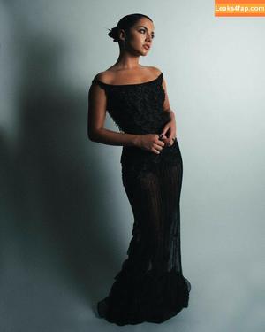 Isabela Merced photo #0252