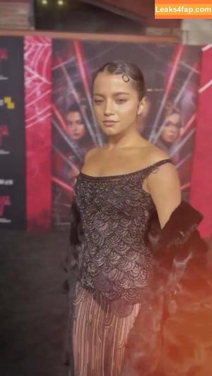 Isabela Merced photo #0261