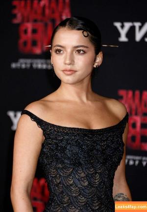 Isabela Merced photo #0268