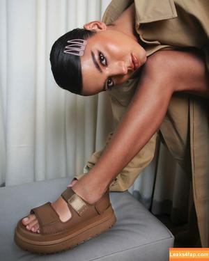 Isabela Merced photo #0293