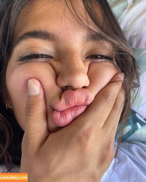 Isabela Merced photo #0325