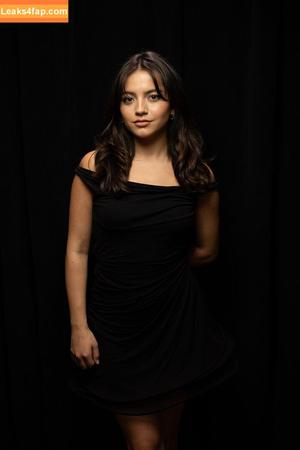 Isabela Merced photo #0352
