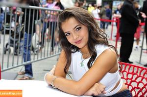 Isabela Merced photo #0578