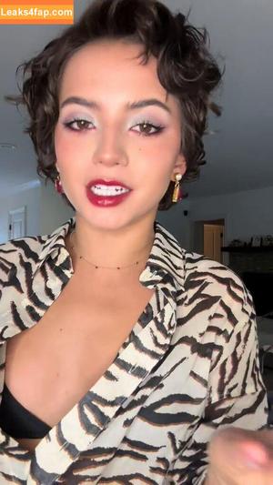 Isabela Merced photo #0957