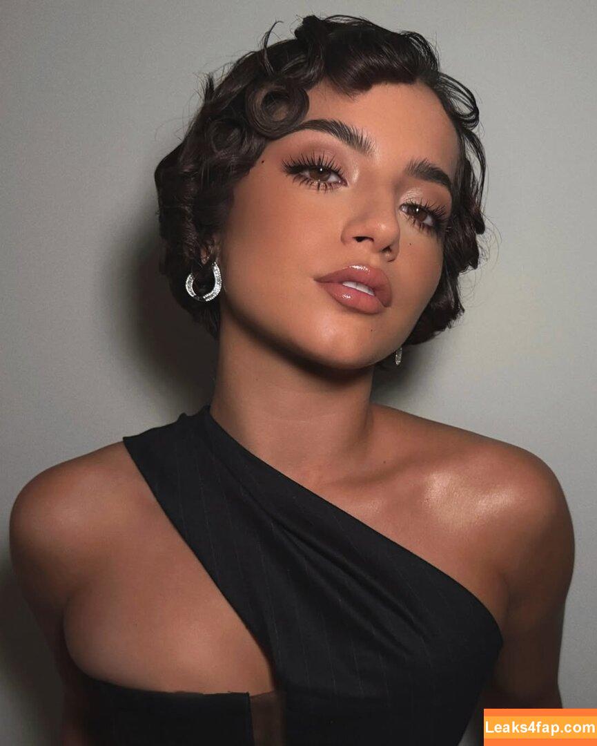 Isabela Merced / isabelamerced leaked photo photo #1131