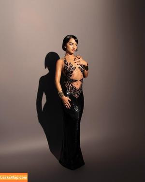 Isabela Merced photo #1018