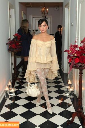 Isabela Merced photo #1103