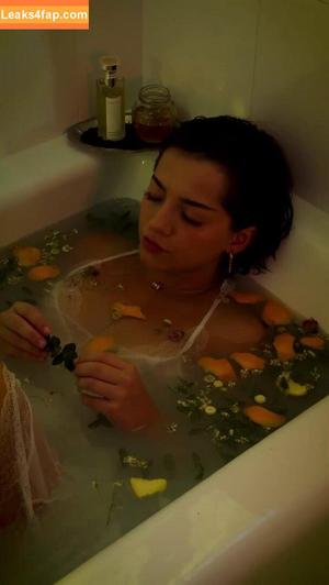 Isabela Merced photo #1245