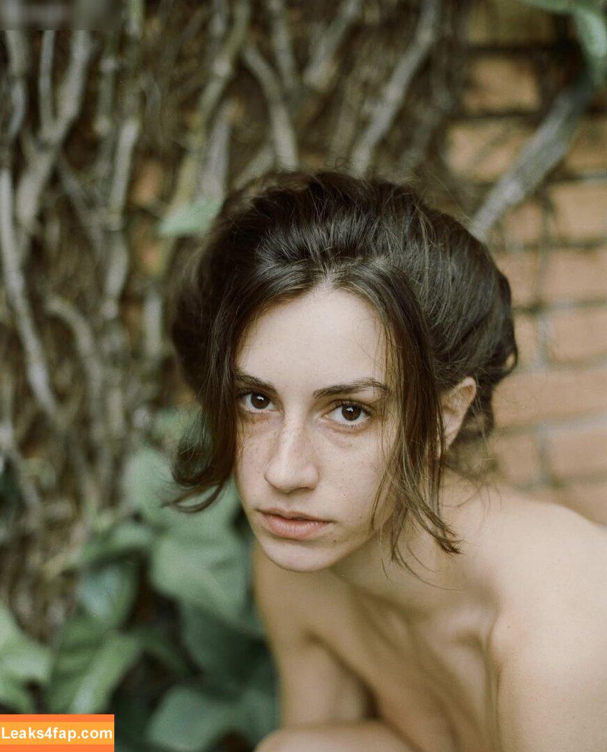 Isabela Reda /  слитое фото фото #0001