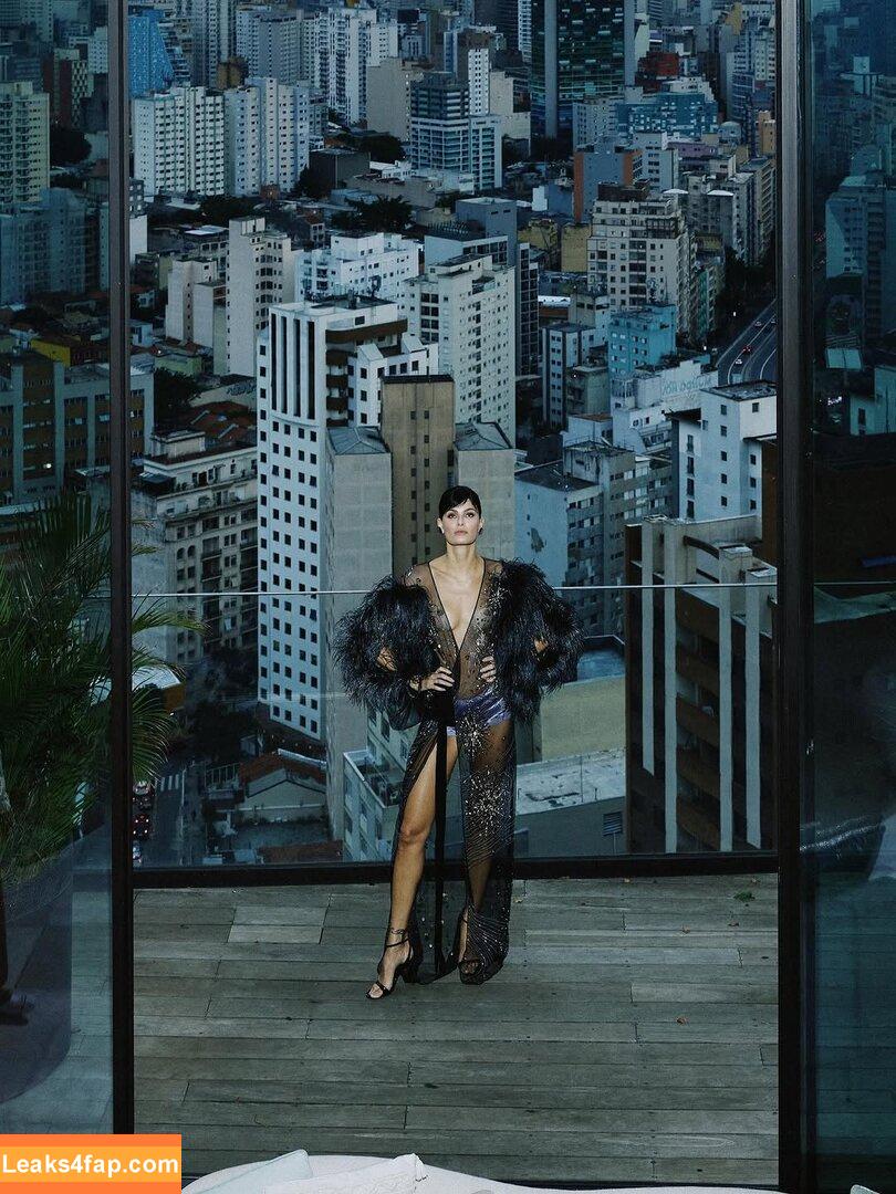 Isabeli Fontana / isabelifontana / isafontaneli leaked photo photo #0332