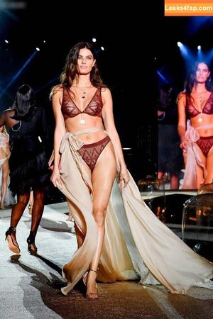 Isabeli Fontana photo #0131
