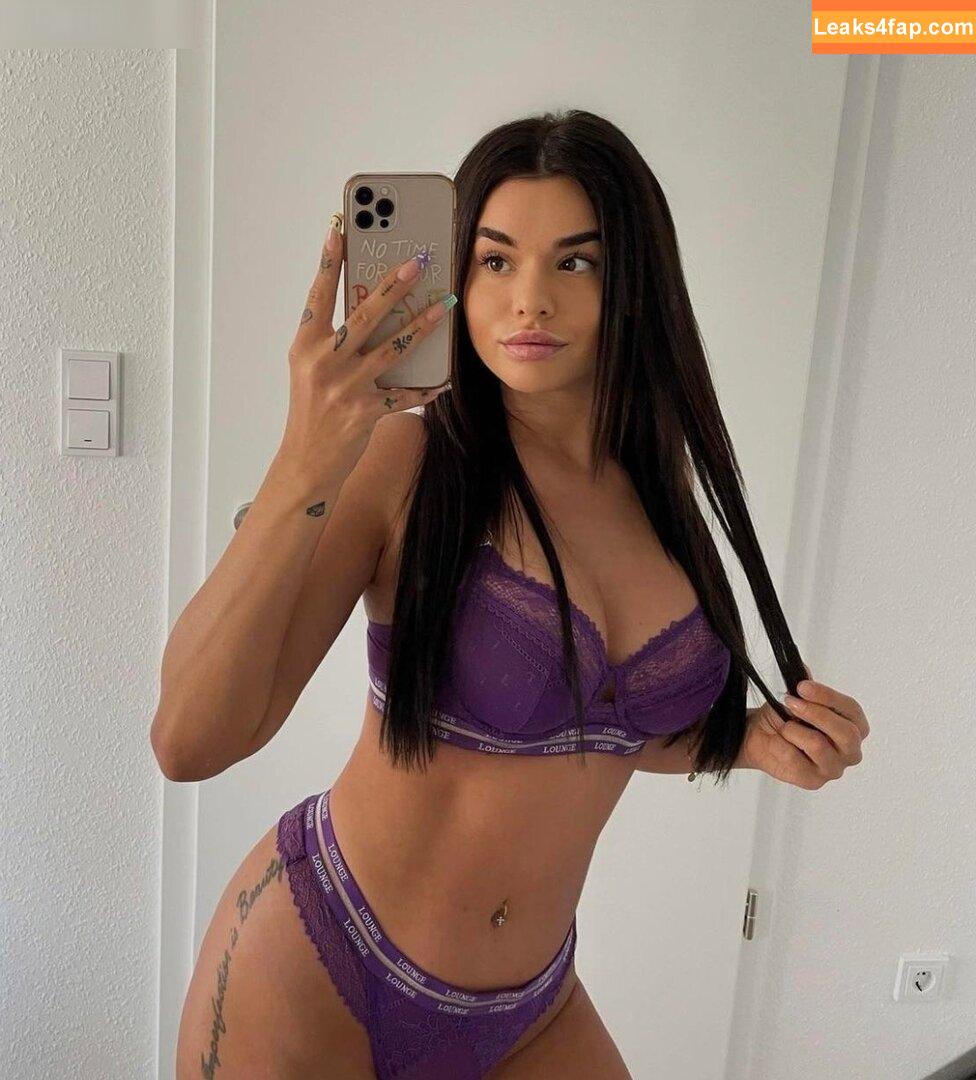 Isabell Böttger / 1sabellxo leaked photo photo #0092