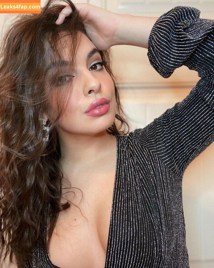 Isabella Gomez / isabella.gomez / valeng222 leaked photo photo #0012