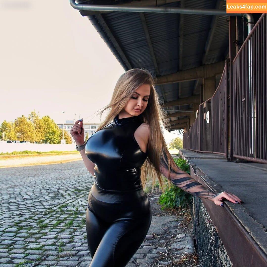 Isabella Kalteis /  leaked photo photo #0005