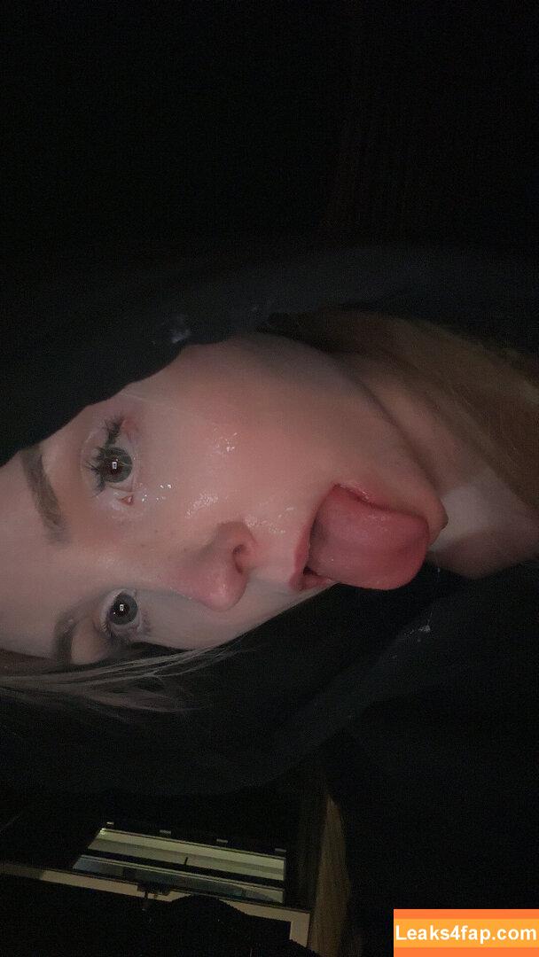 isabella.koft /  leaked photo photo #0004