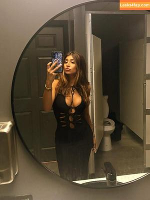 Isabella Patel photo #0002