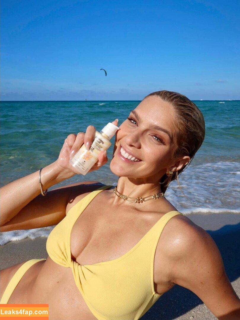 Isabella Santoni / isabellasantoni leaked photo photo #0275