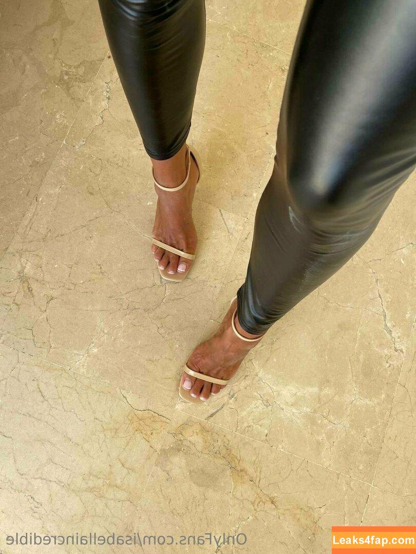 isabellaincredible / isabella.feetqueen leaked photo photo #0050