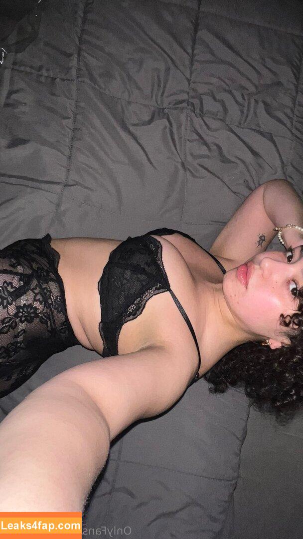 isabellaissweet / _isi_sweet_ / cutebella / https: leaked photo photo #0011